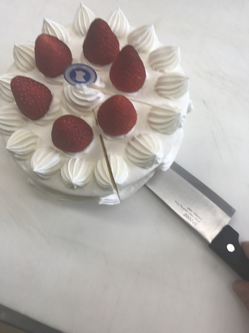 ケーキをきれいに切る方法 Patisserie Ao